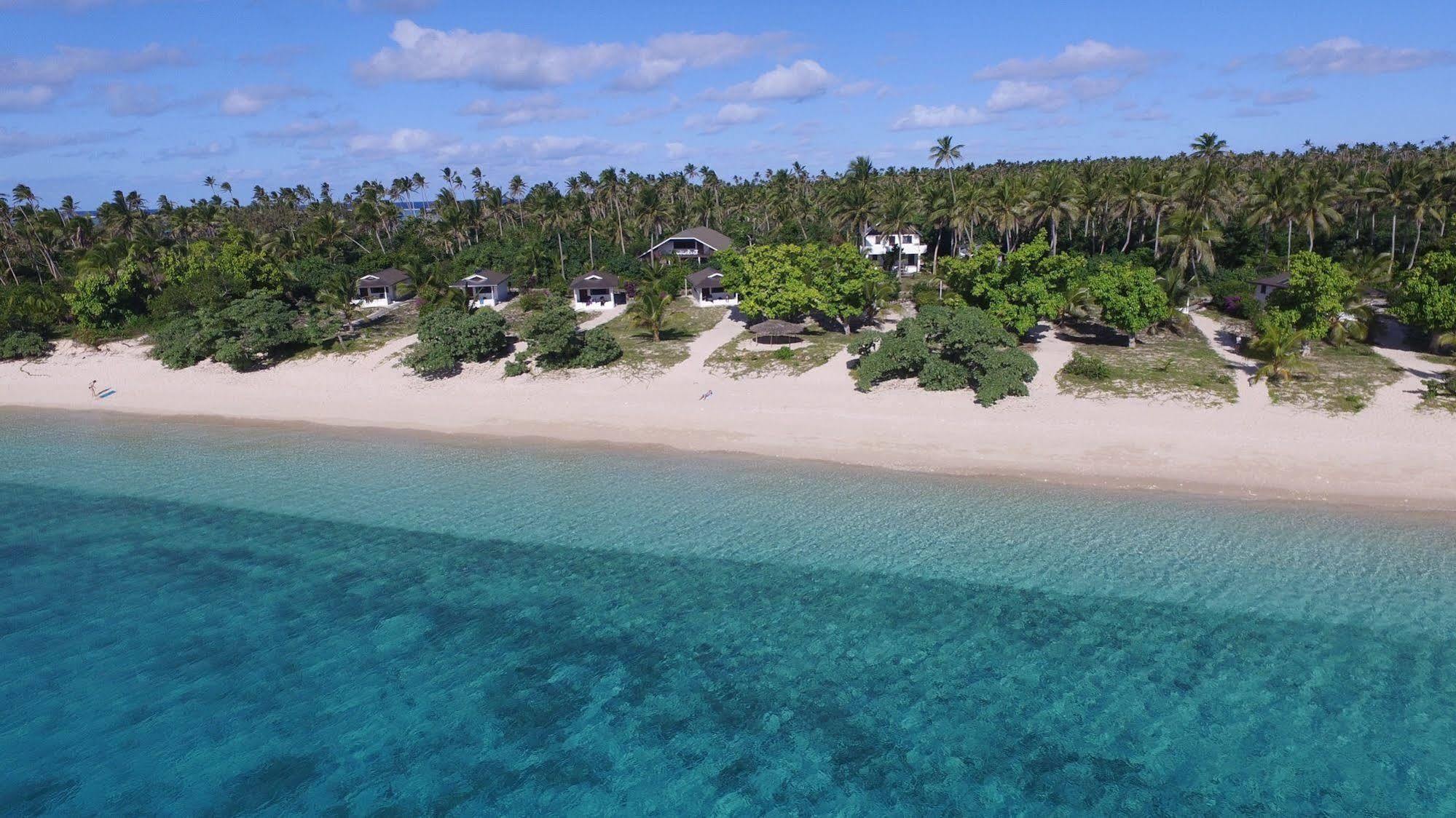 Sandy Beach Resort Faleloa Exterior photo